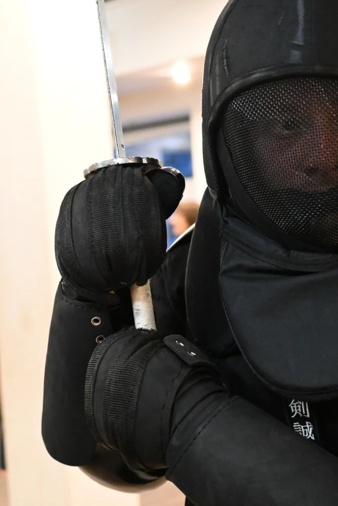 kenseikan grupa sparingowa, sparing kenjutsu